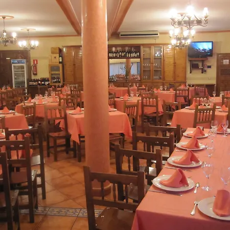 فندق Restaurante Santa Cruz Masueco
