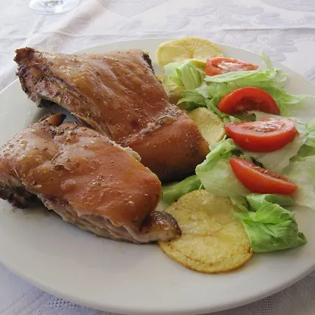 فندق Restaurante Santa Cruz