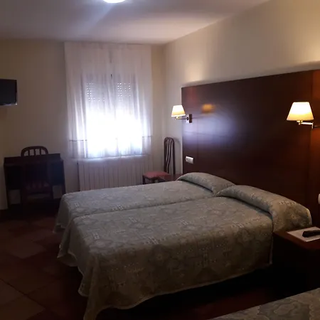 فندق Restaurante Santa Cruz Masueco