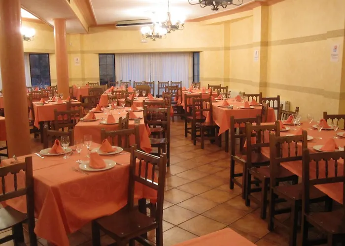 Restaurante Santa Cruz Szálloda *
